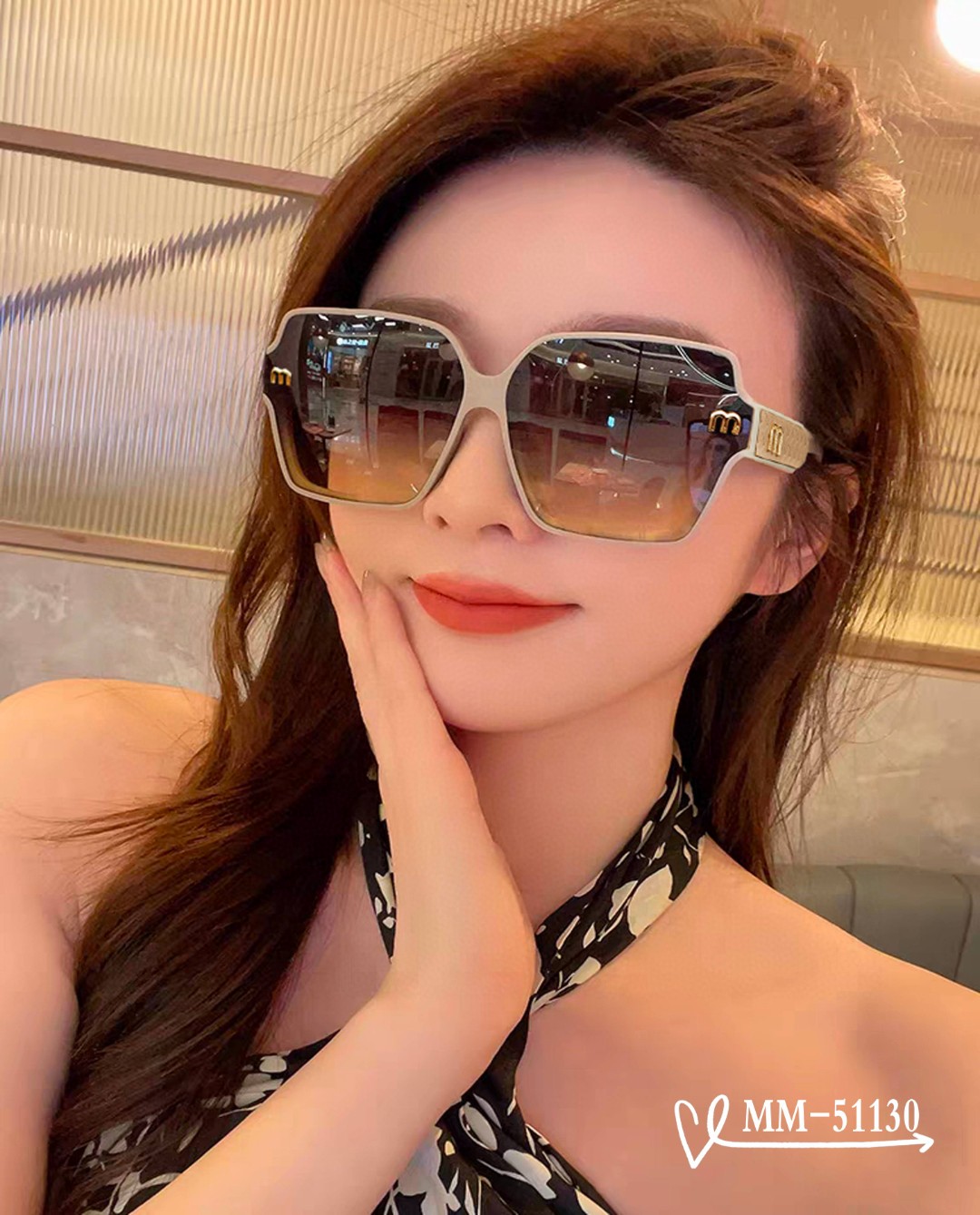 Miumiu Sunglass