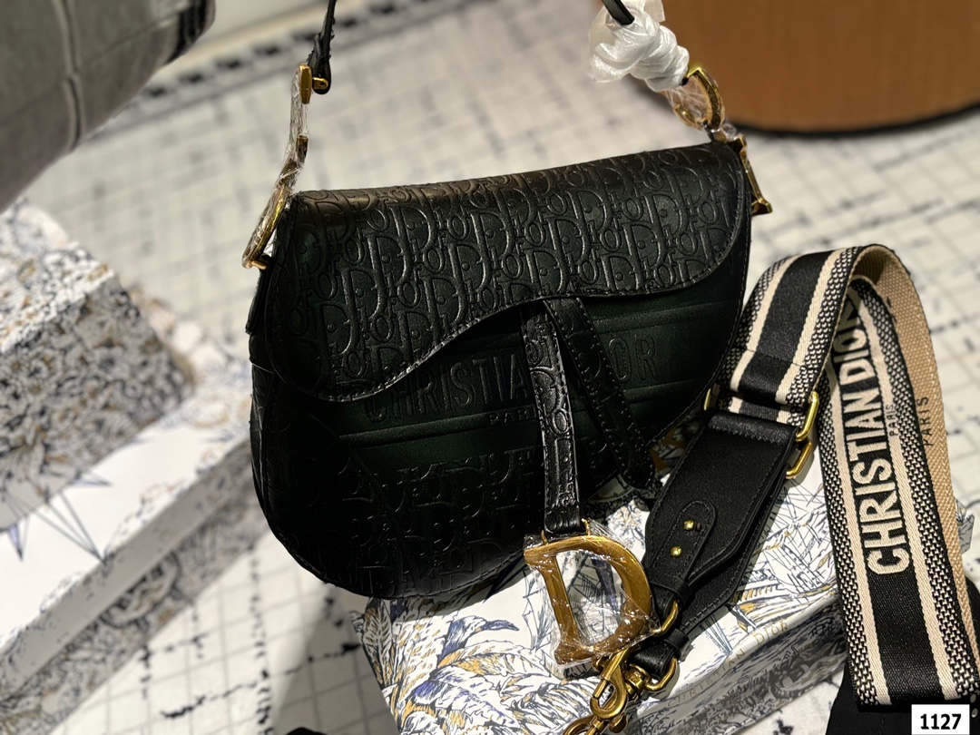 Dior Saddle Bag
