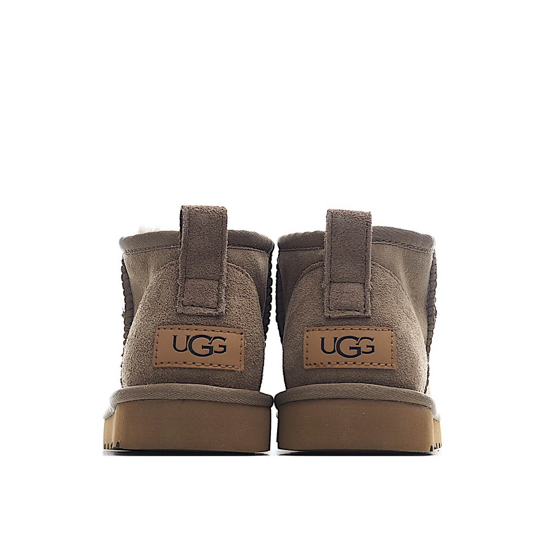 UGG Classic Mini series snow boots
