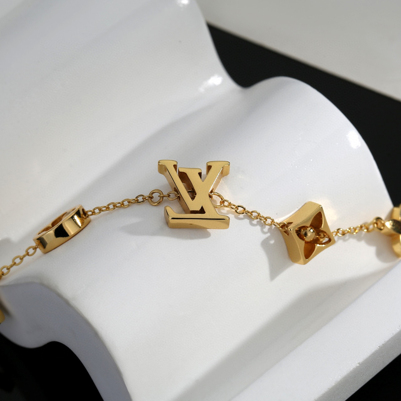 LV Bracelet