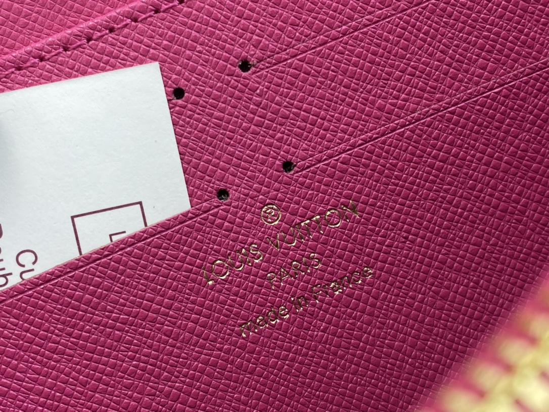 LV Vivienne Holidays