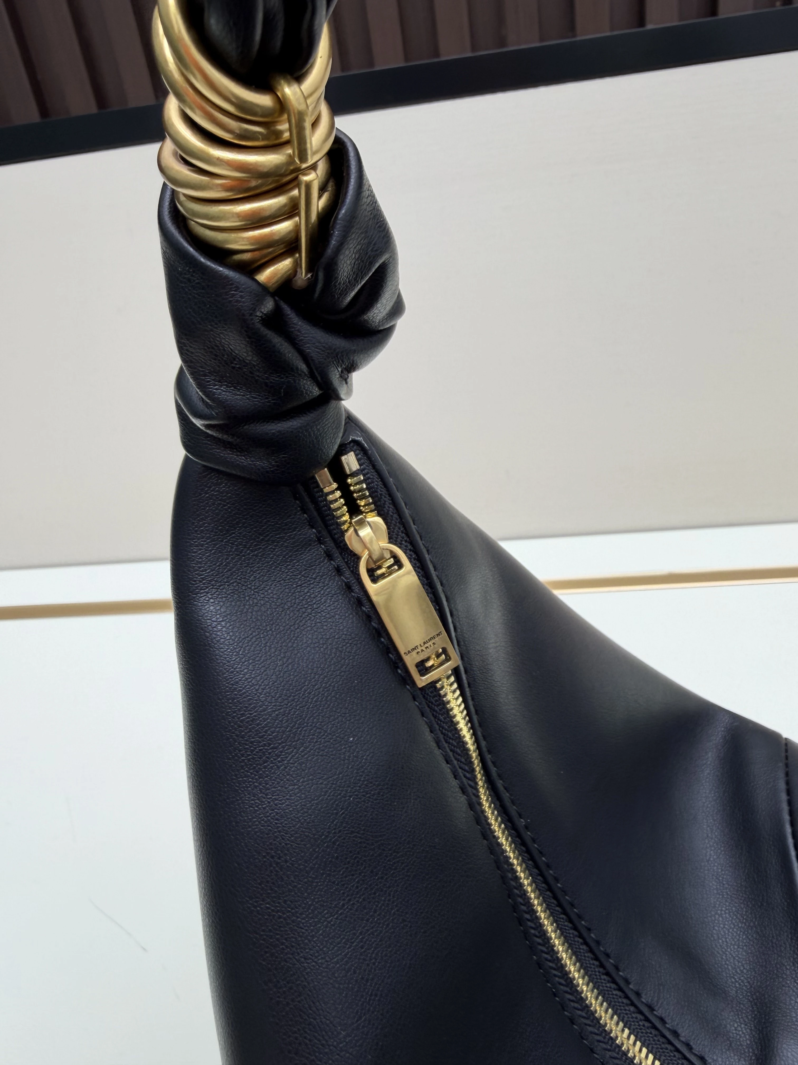YSL AMALIA Hobo