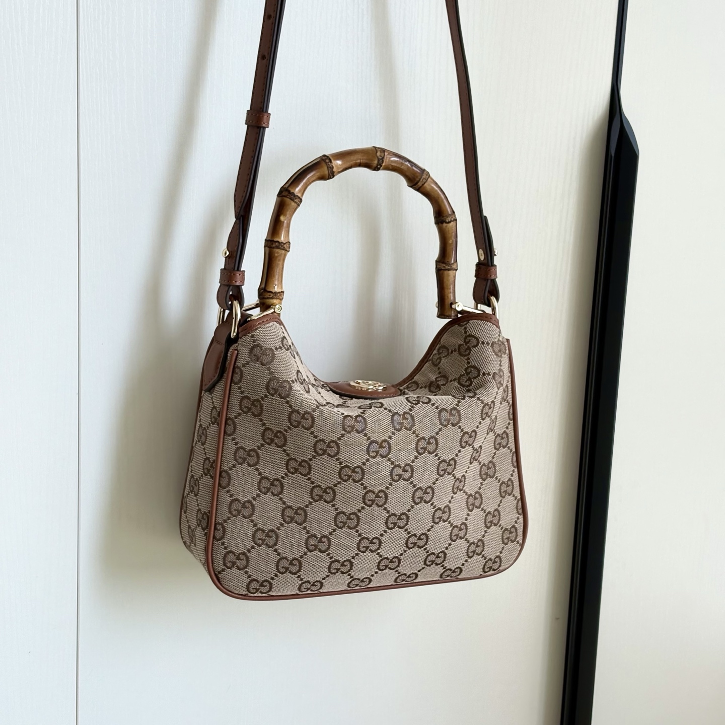 Gucci Diana