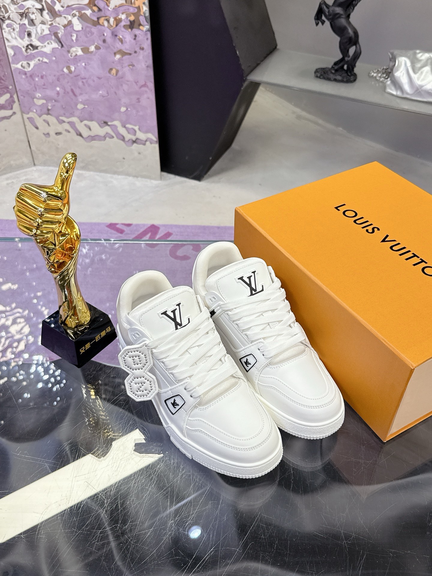 Louis Vuitton Trainer shoe