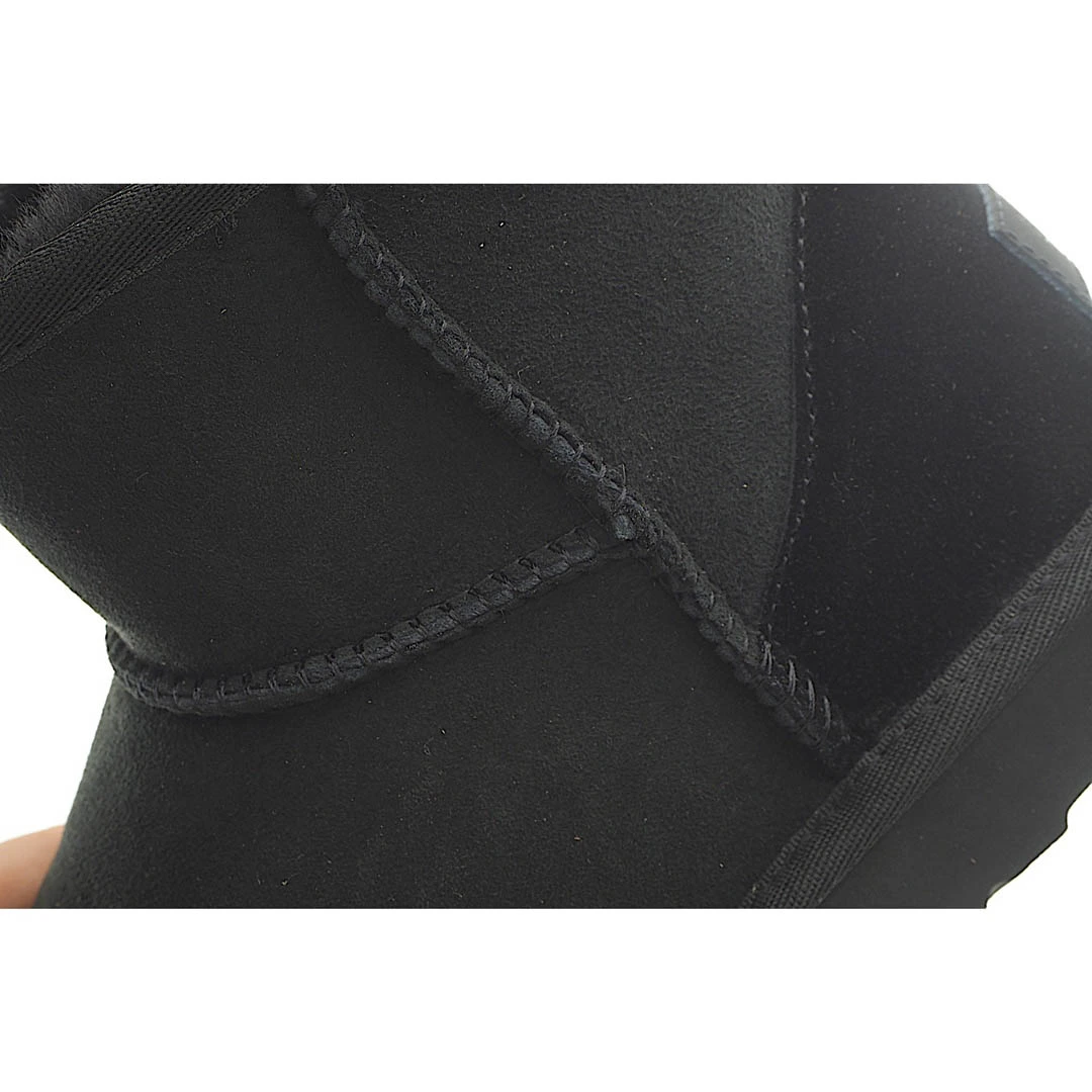 UGG Classic Mini series snow boots