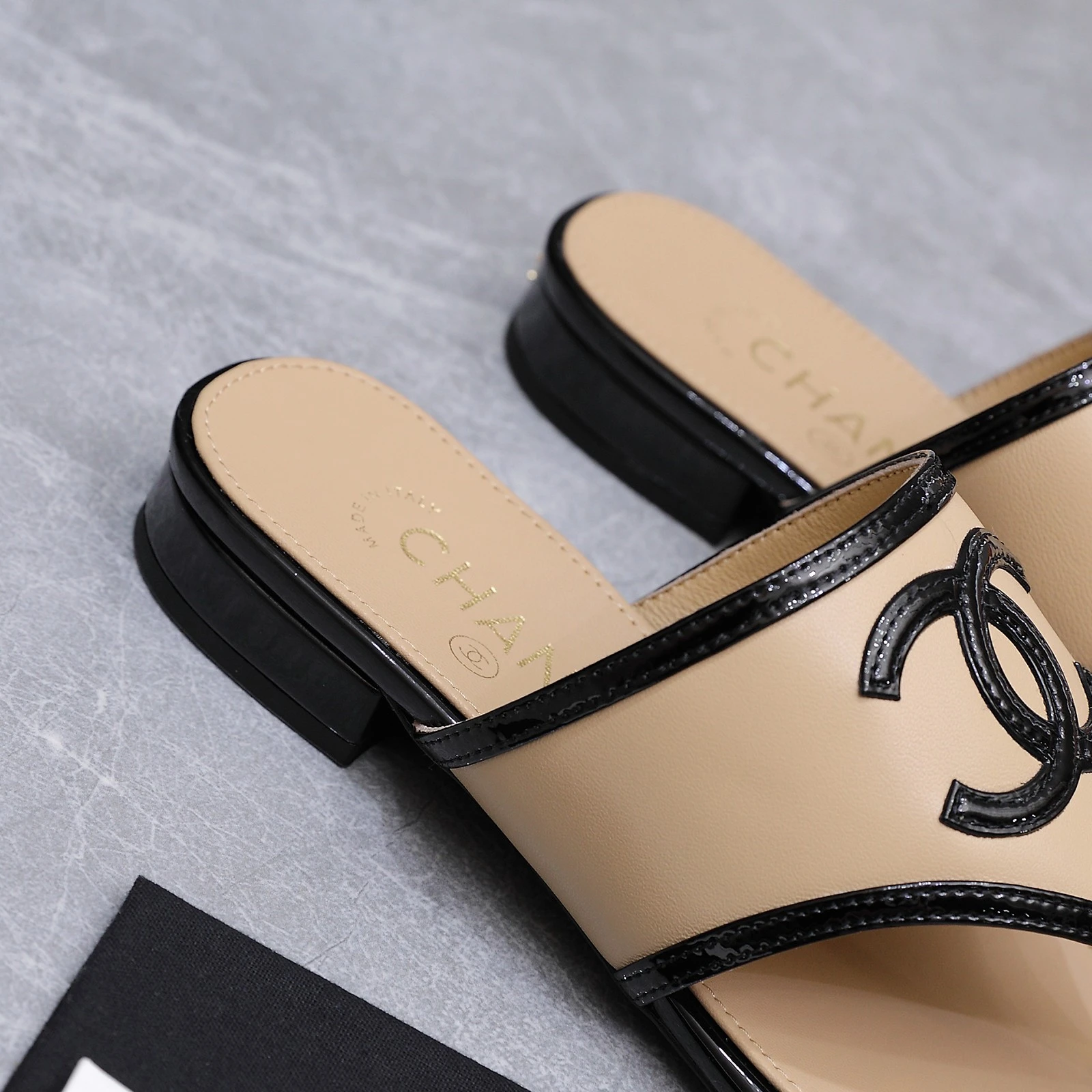 Chanel 26s Summer New Square-Toe Color-Block Double C Sandals Slippers