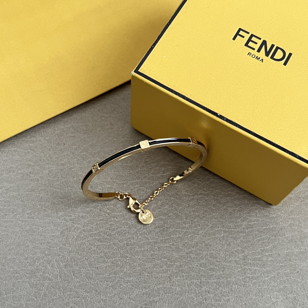 Fred Bracelet