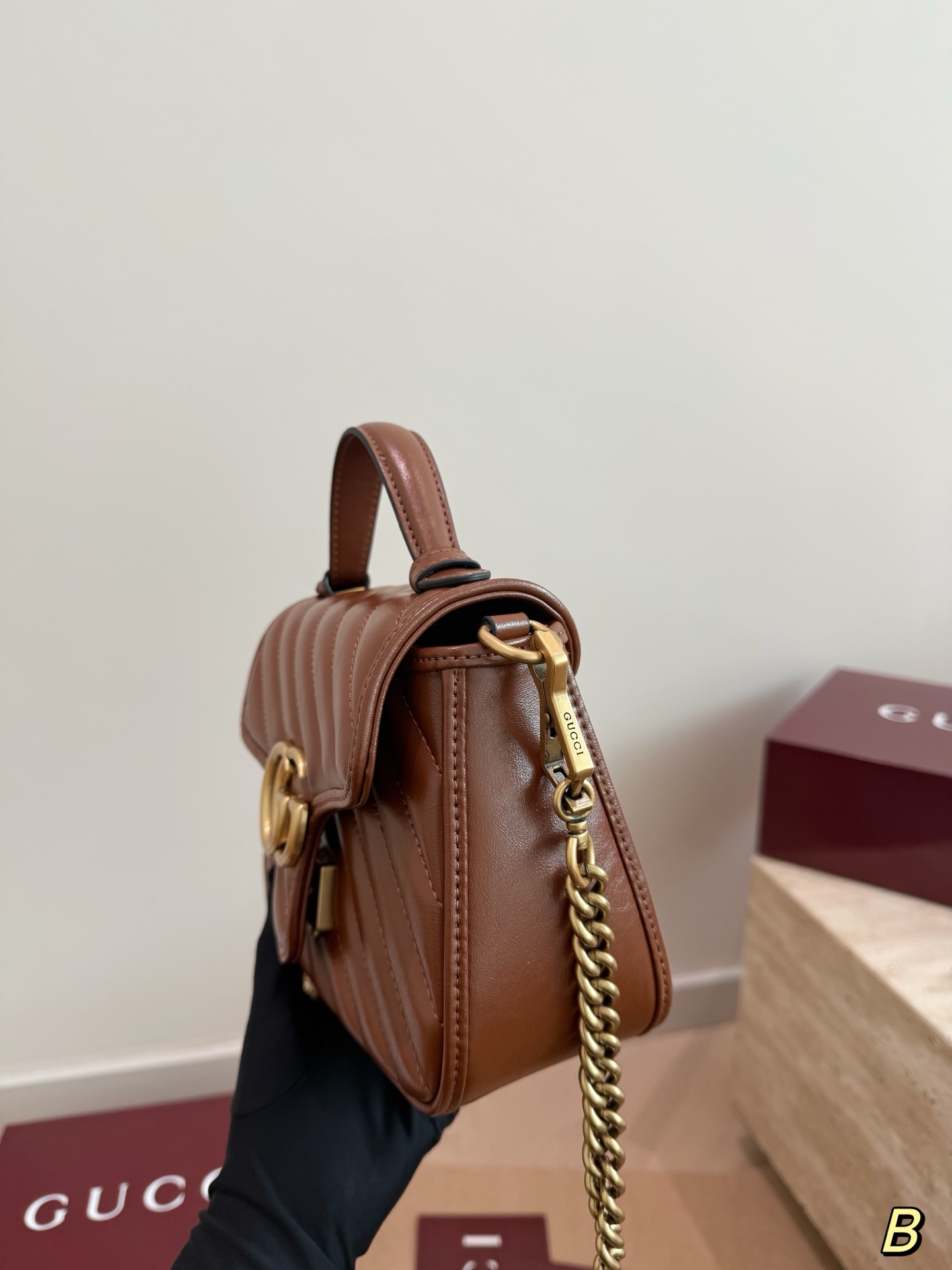 GG Marmont Messenger Bag