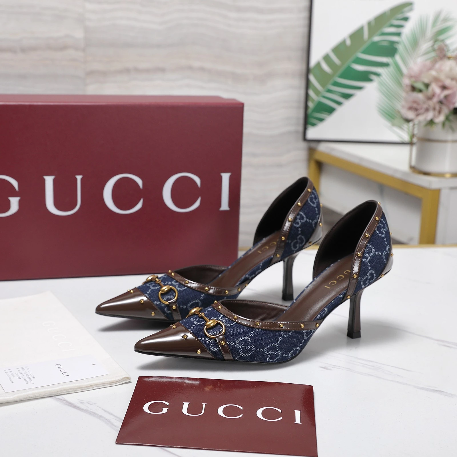 Gucci Women Savoy Sandal