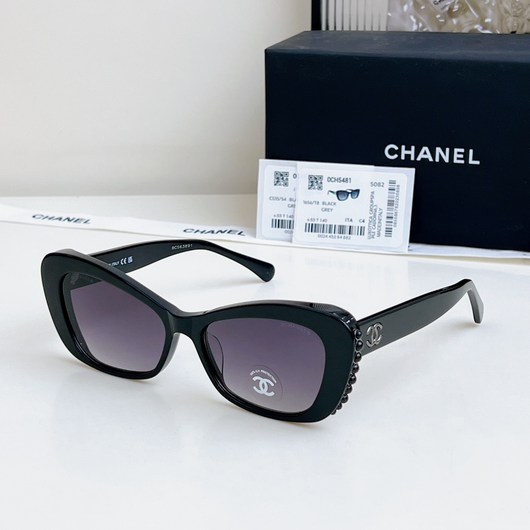 Chanel Sunglass