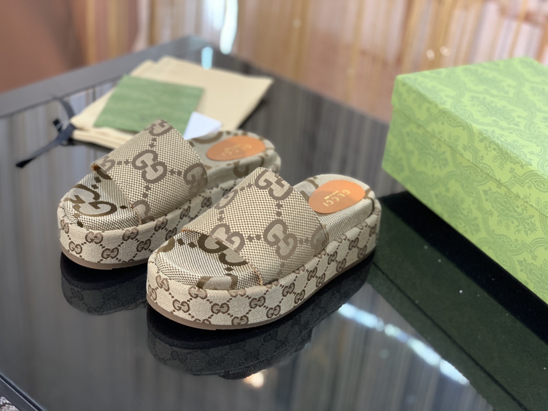 Gucci Slippers
