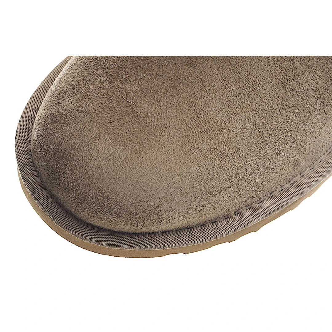 UGG Classic Mini series snow boots