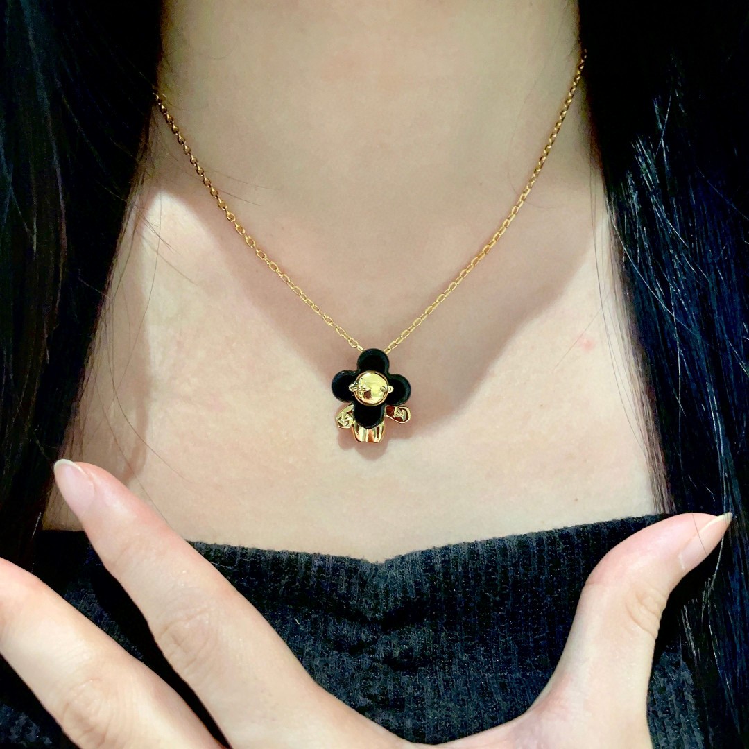 LV Necklace