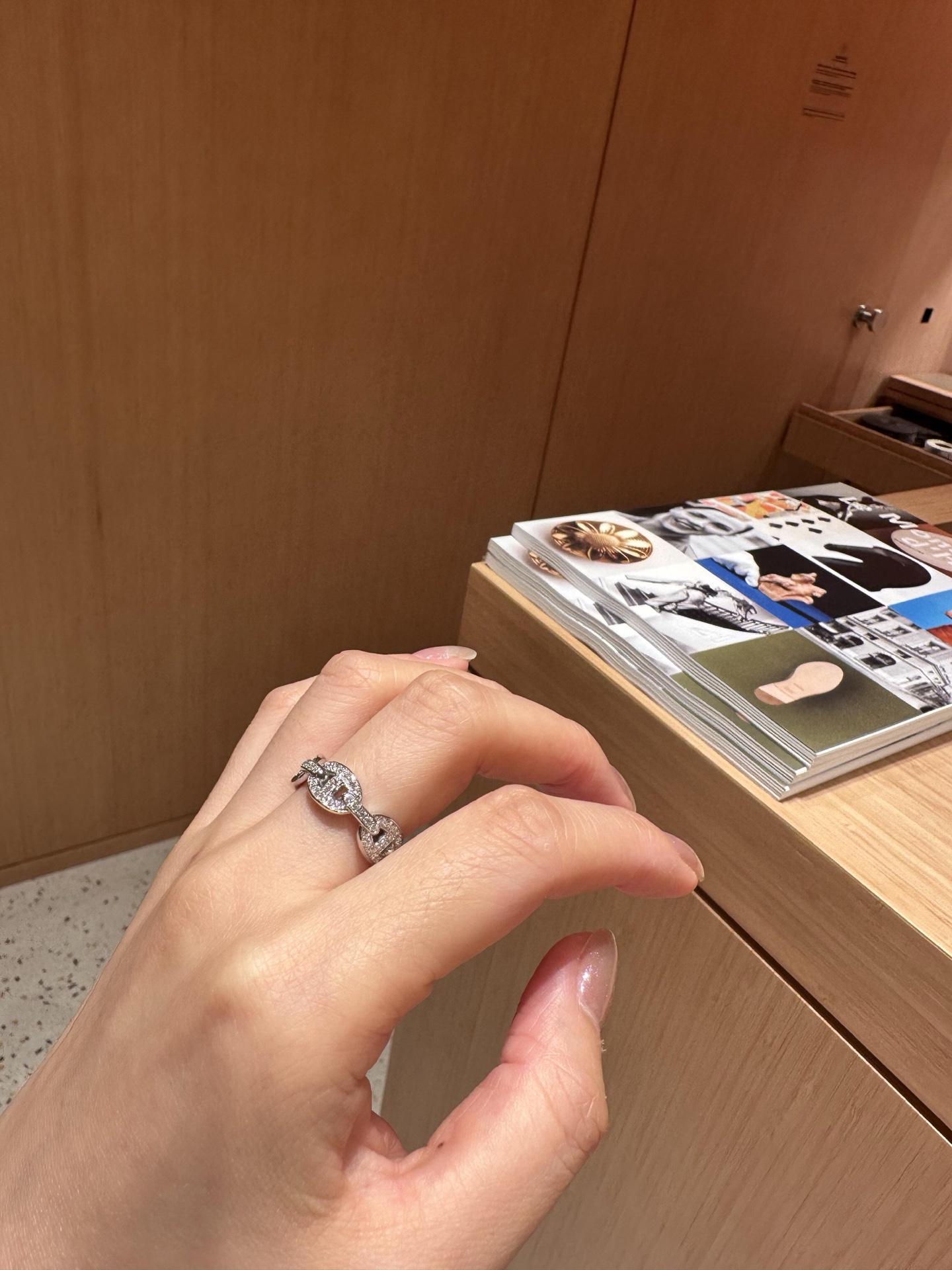 Hermes Ring