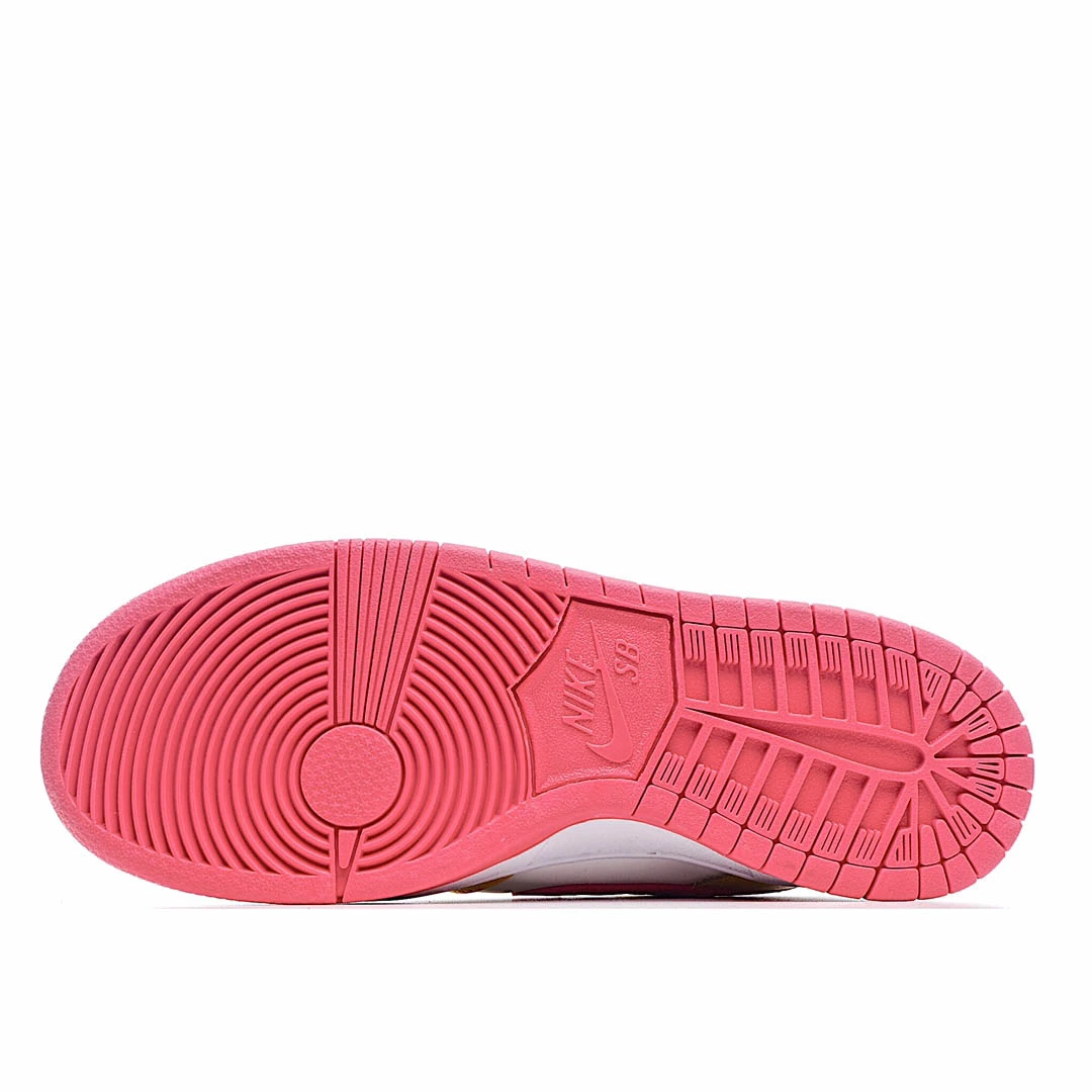 Nike Dunk Low "SAMBA 2020 Edition Low-Top Sneakers