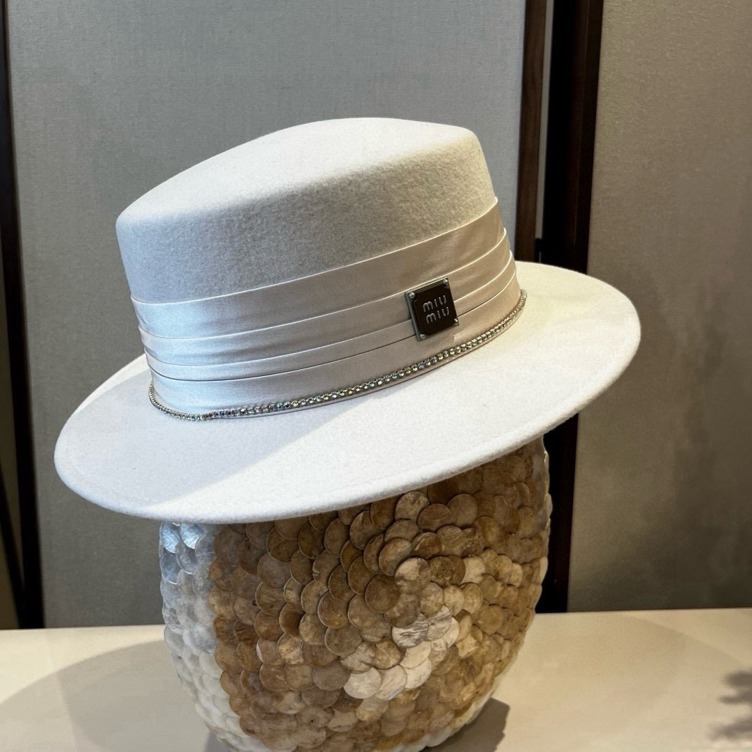 Miumiu Bucket Hat