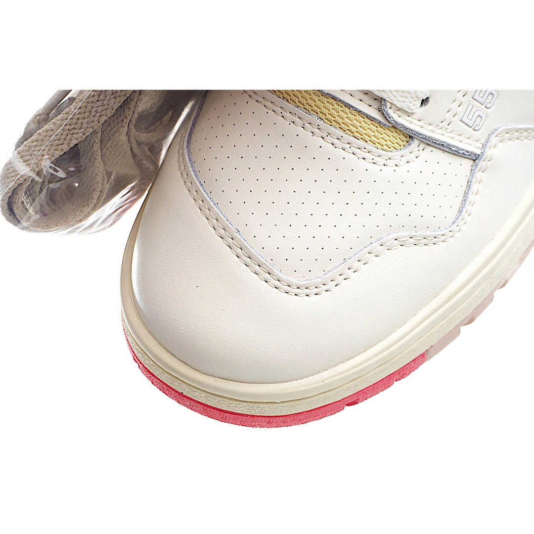New Balance Low Top Casual Basketball Shoes