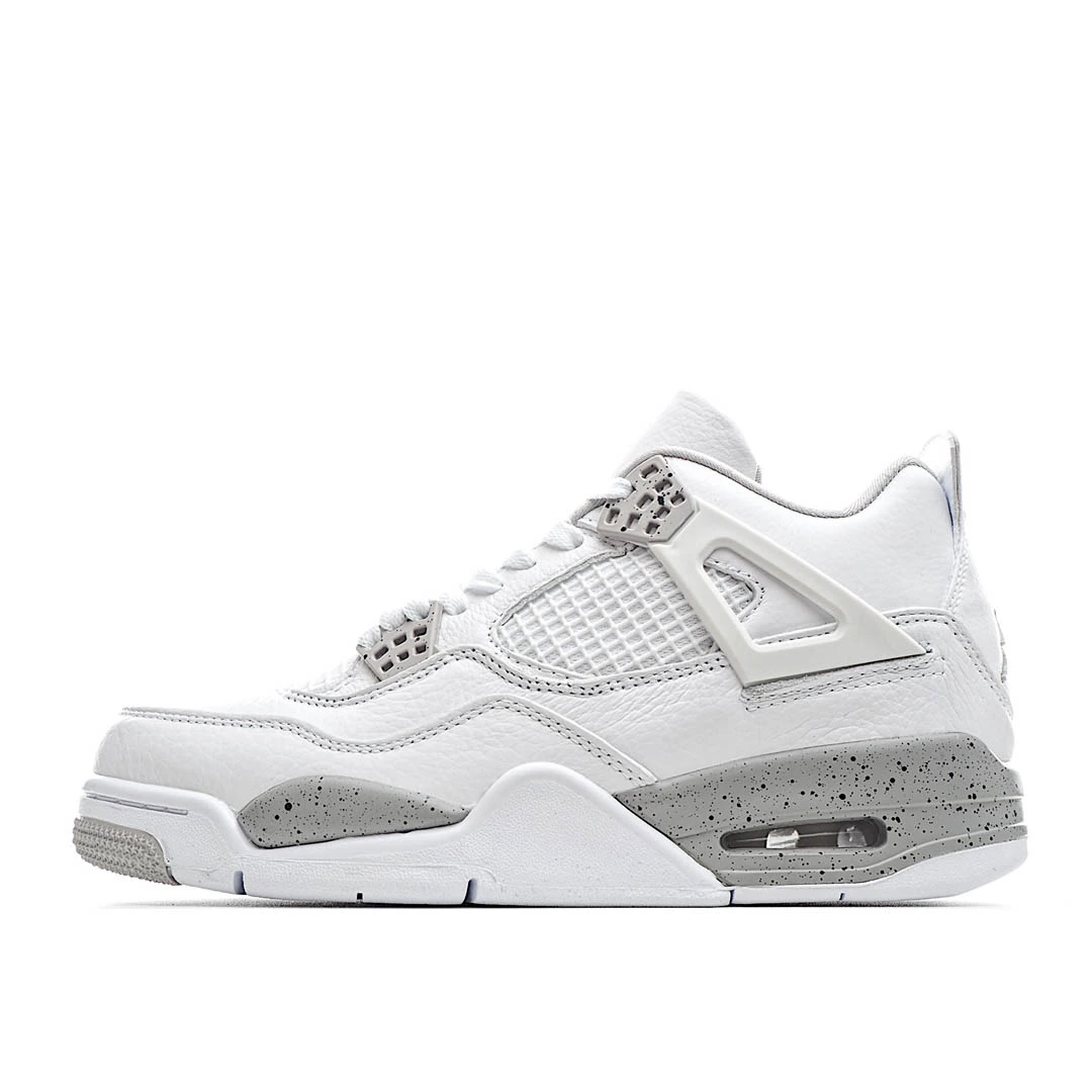 Air Jordan 4 "White Oreo"