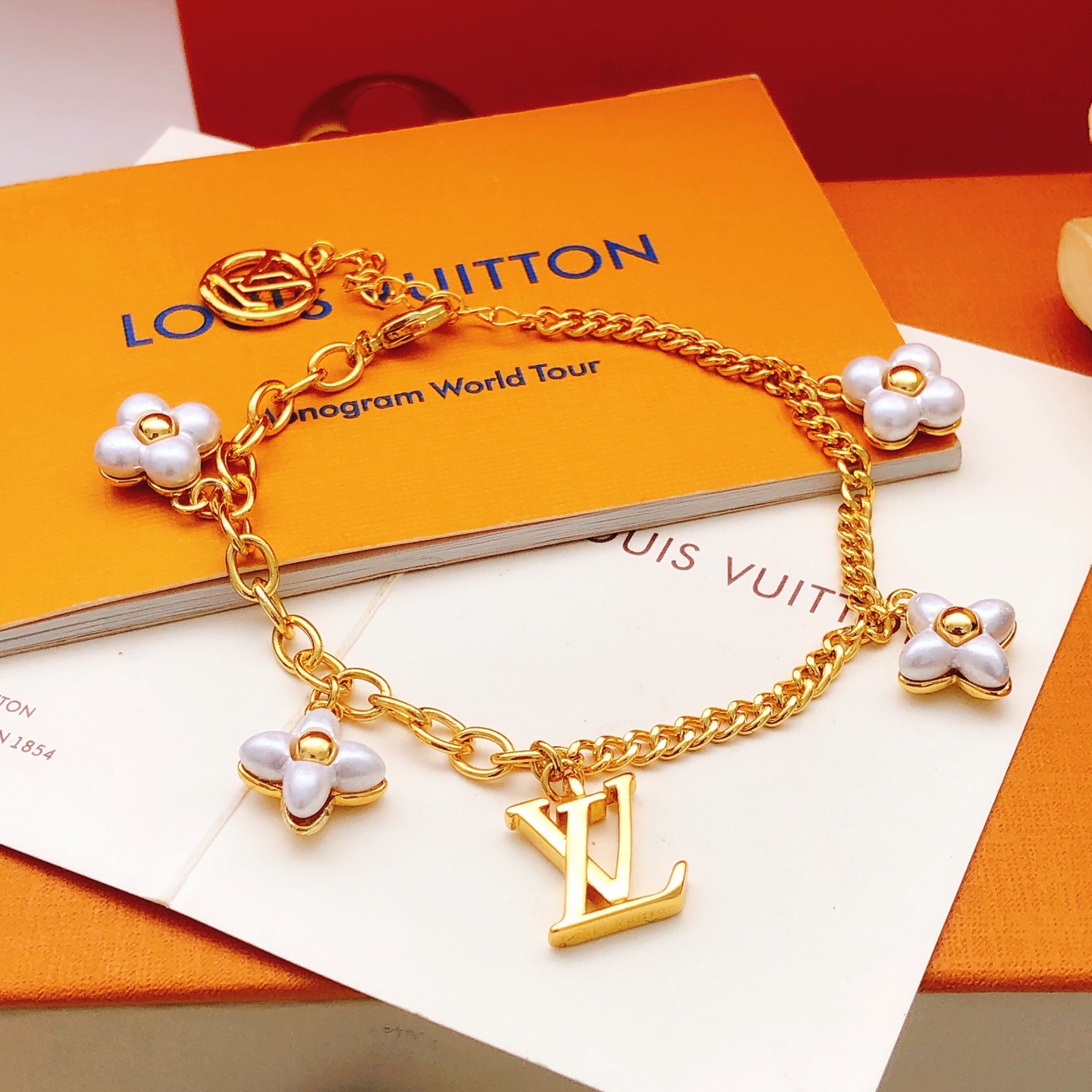 LV Bracelet