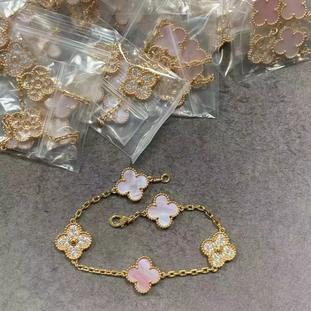Van Cleef & Arpels Bracelet