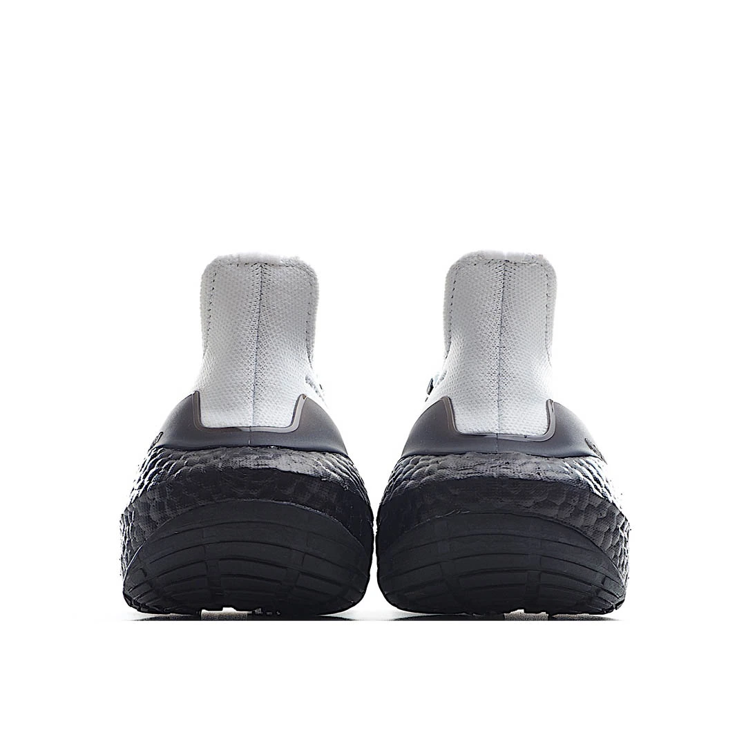 Adidas UltraBoost 21 'Oreo'