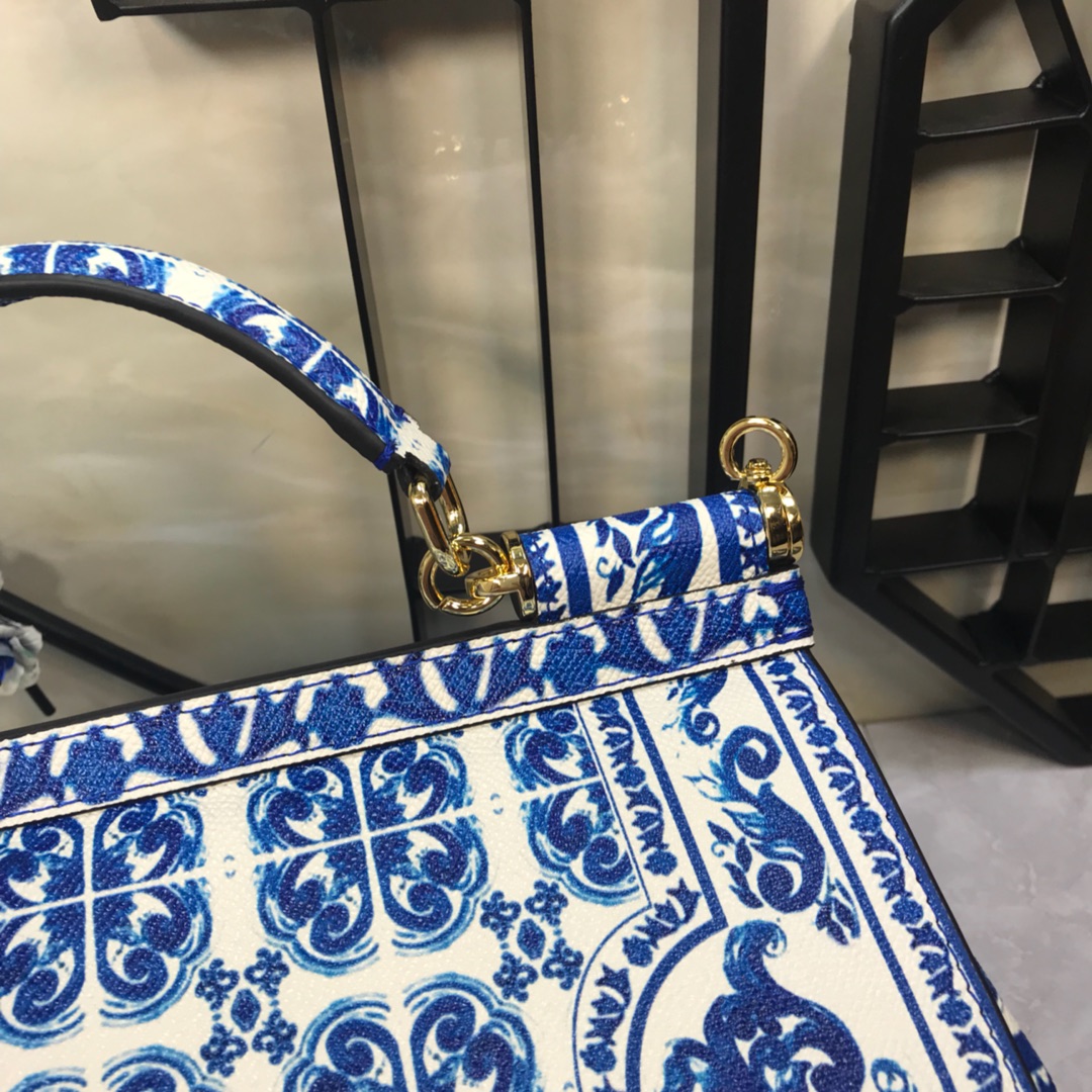 Dolce & Gabbana Blue And White Porcelain Handle Bag