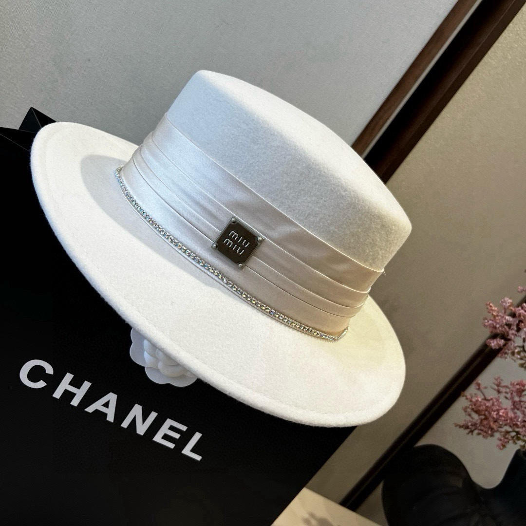 Miumiu Bucket Hat