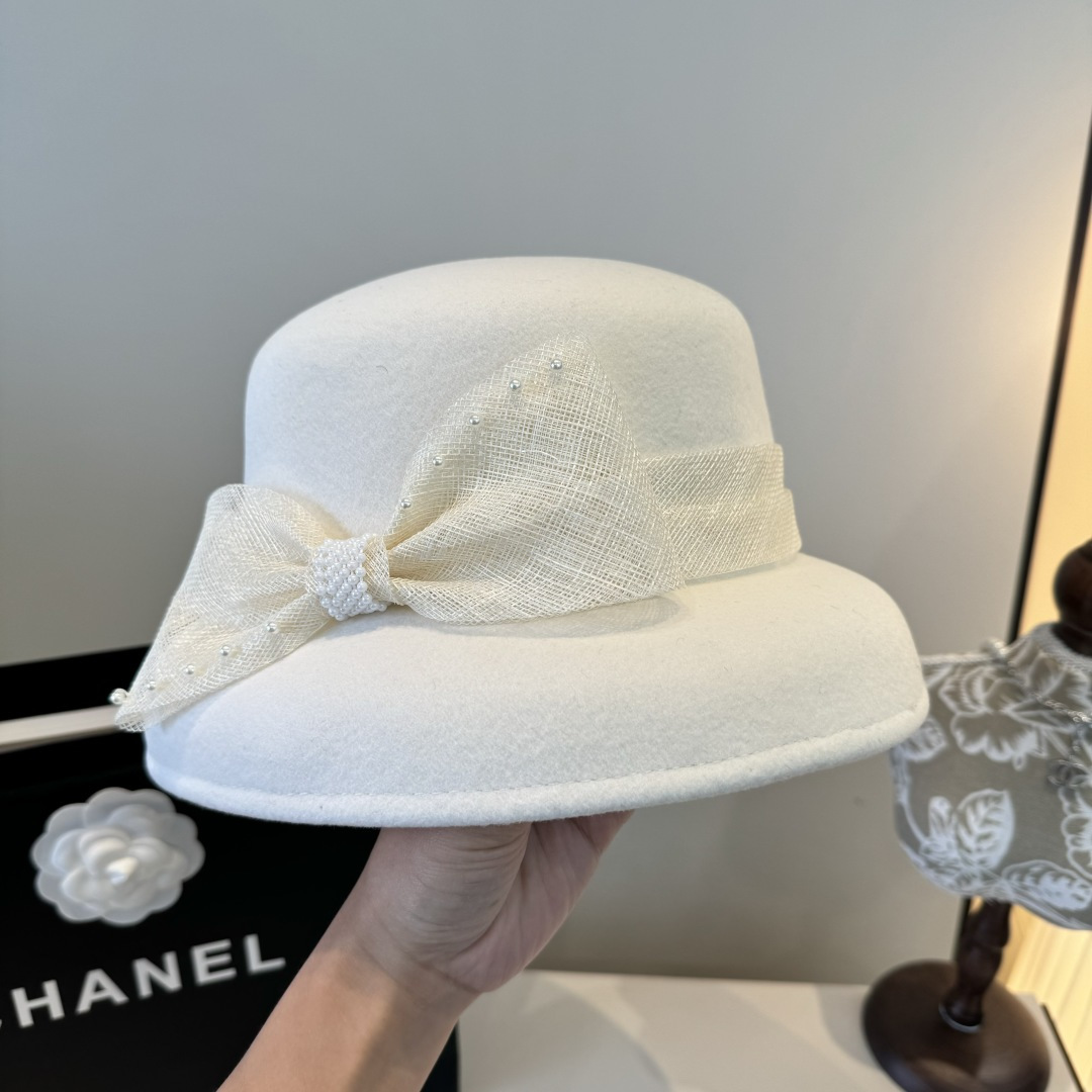 Miumiu Bucket Hat