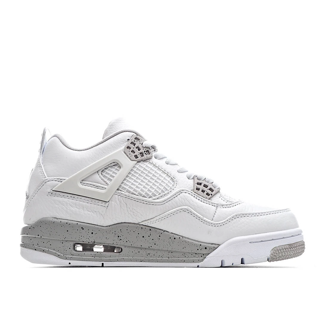 Air Jordan 4 "White Oreo"