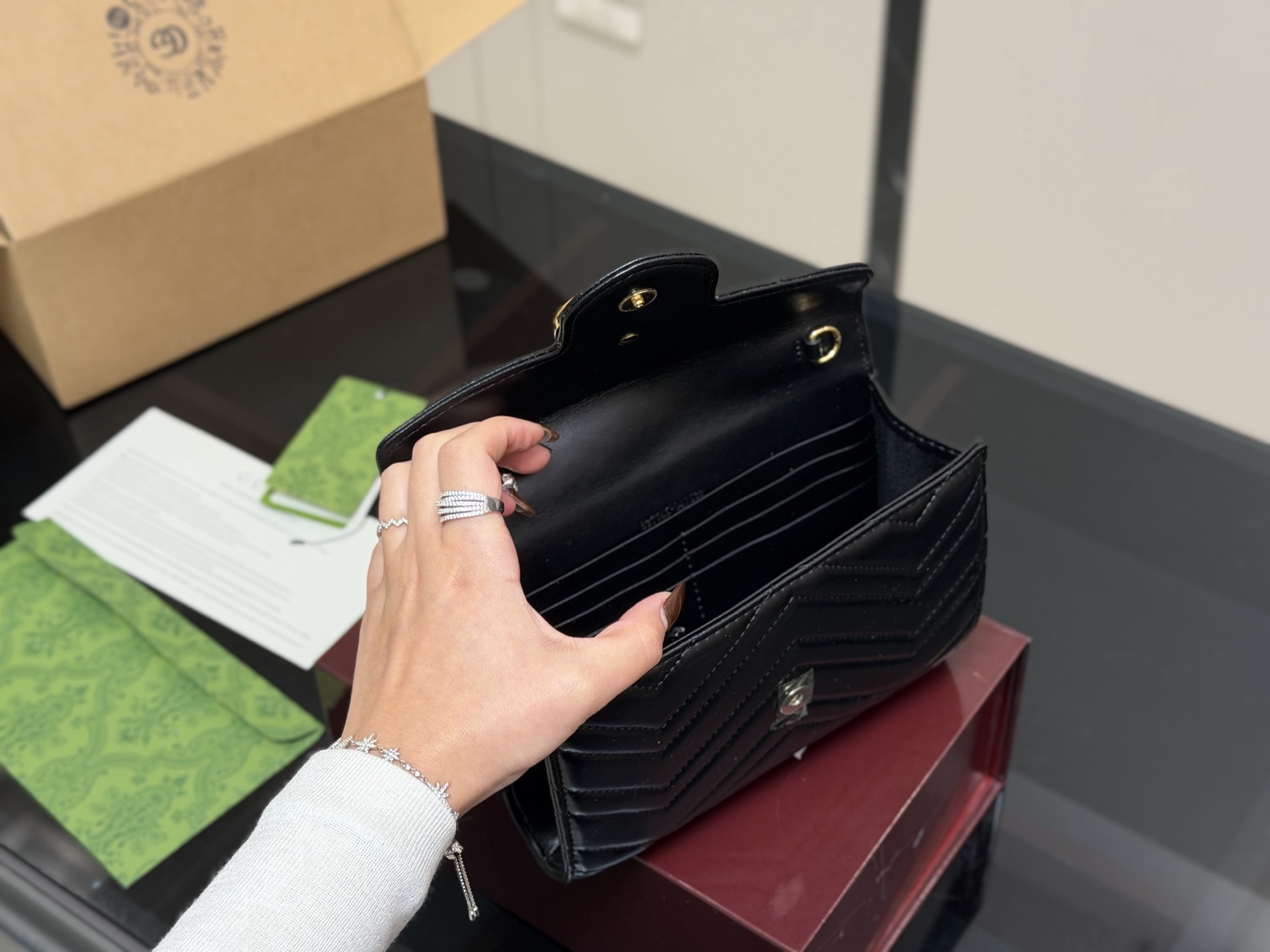 Gucci Dionysus WOC