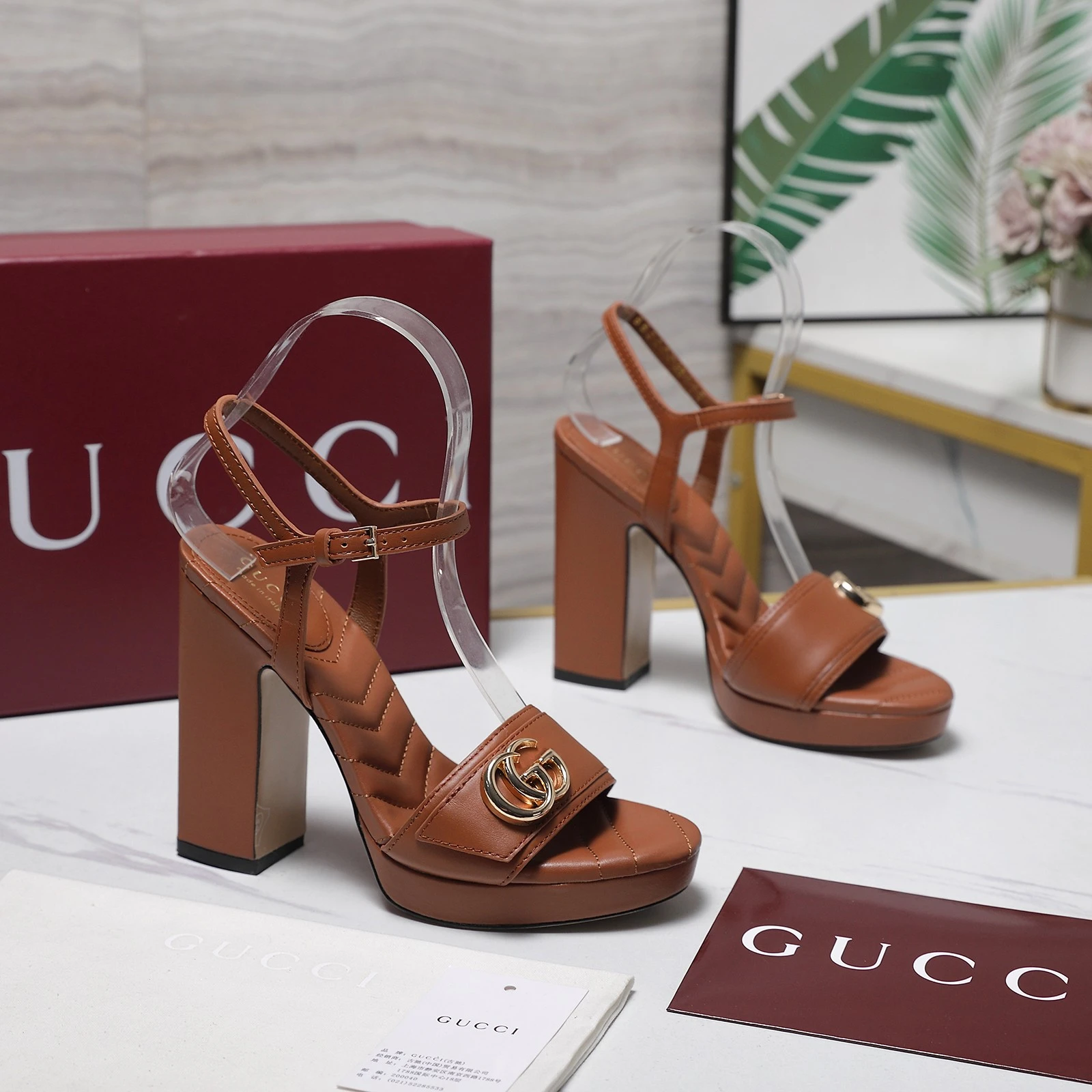 Gucci Spring 2026 New Waterproof Platform Roman Sandals