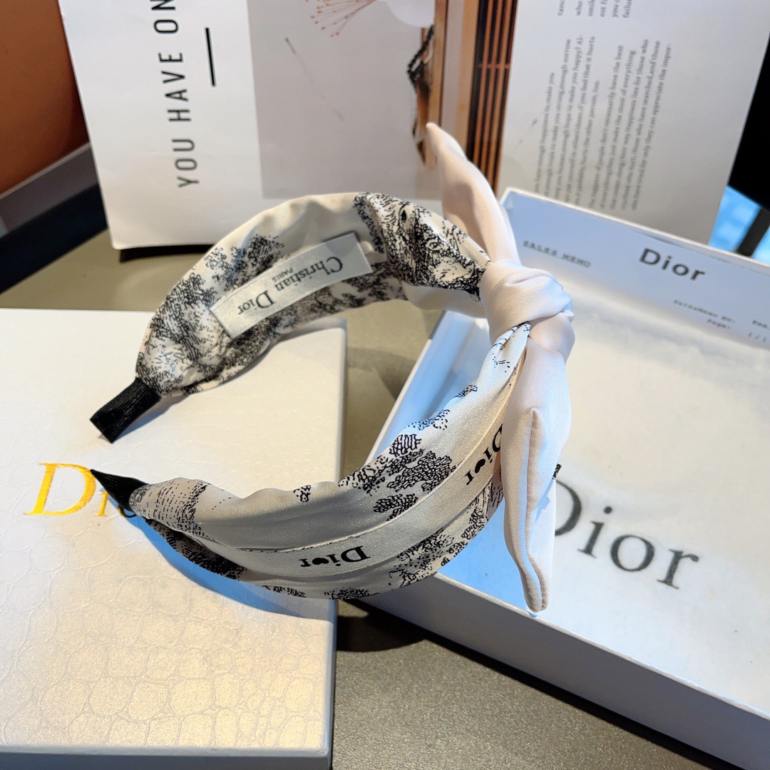 Dior hairband