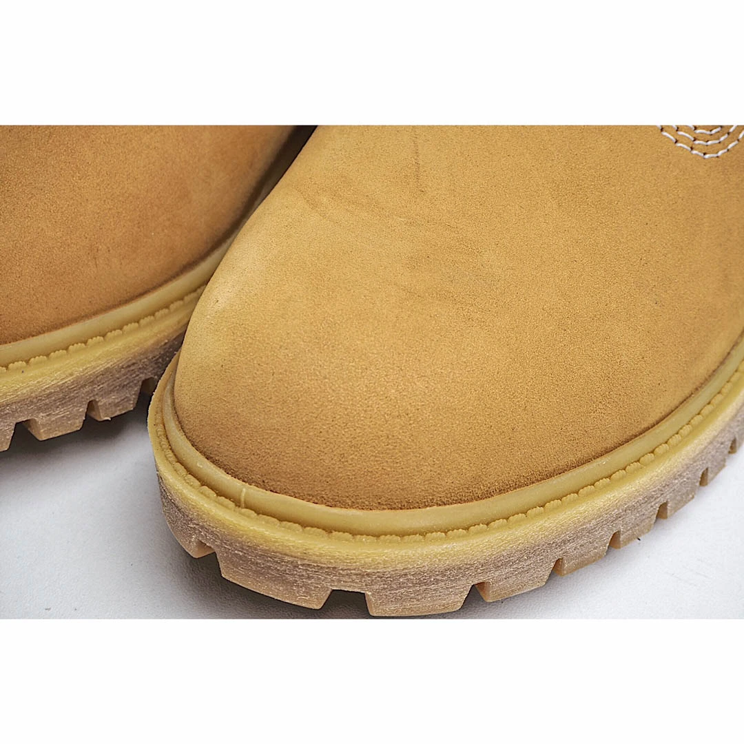 Timberland Classic High-Top Martin Boots