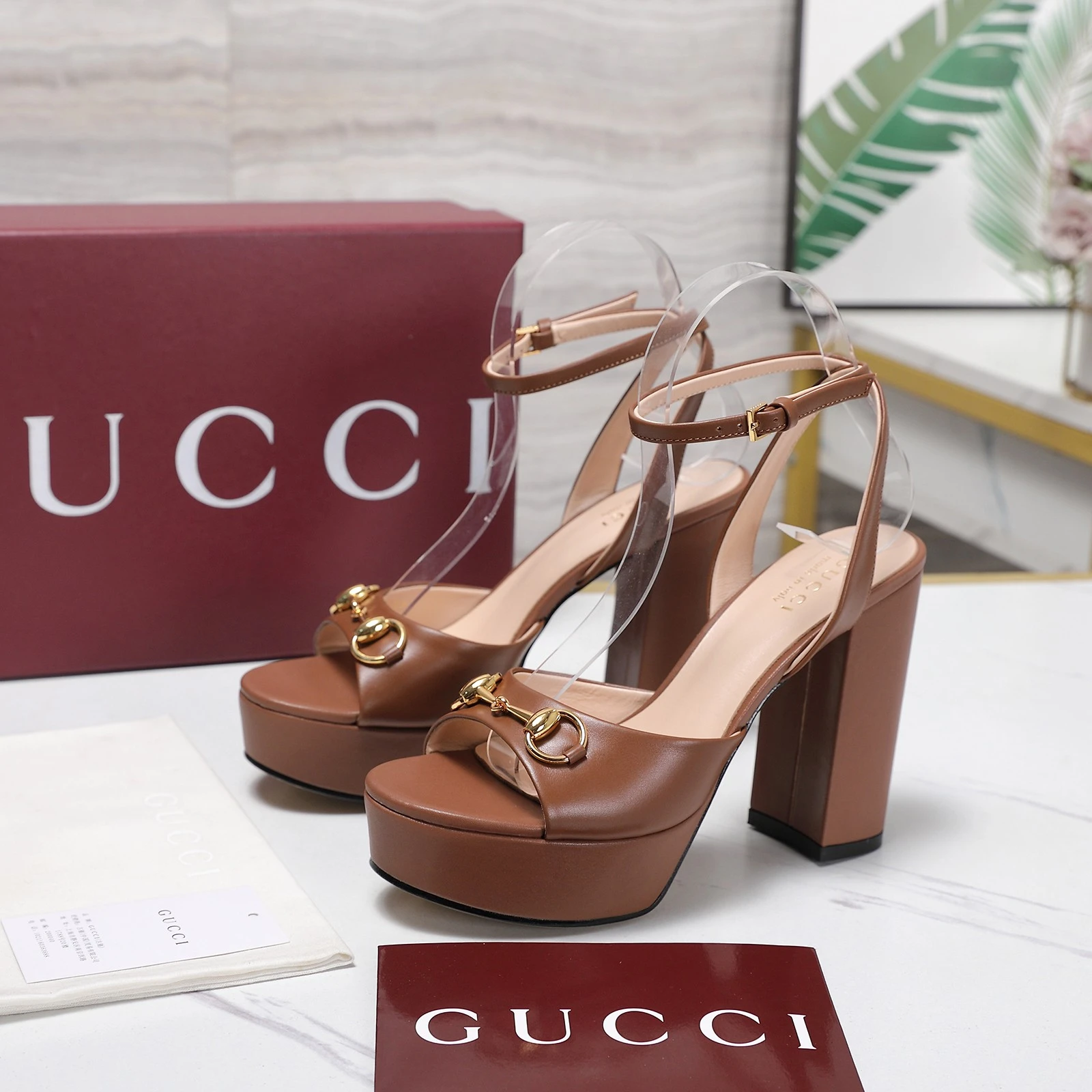Gucci 2026 SS Round headed water table high-heeled sandals