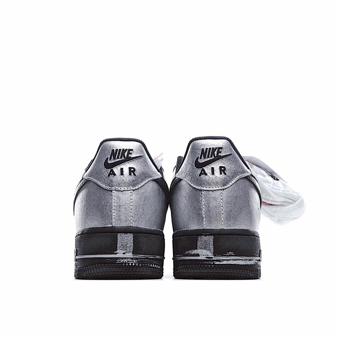 PEACEMINUSONE x Nike Air Force 1 2.0 Low Top Sneakers