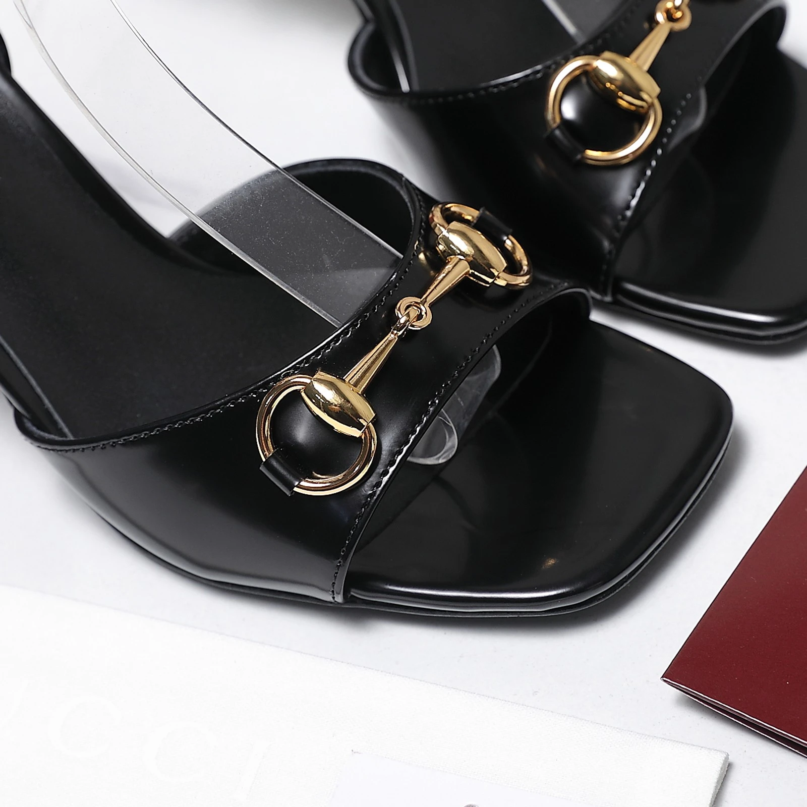 GUCCI New Spring Saddle-Strap Sandals