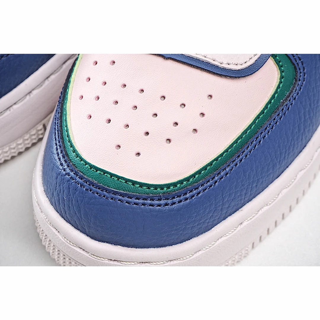 Nike WMNS Air Force 1 Shadow Low-Top Sneakers