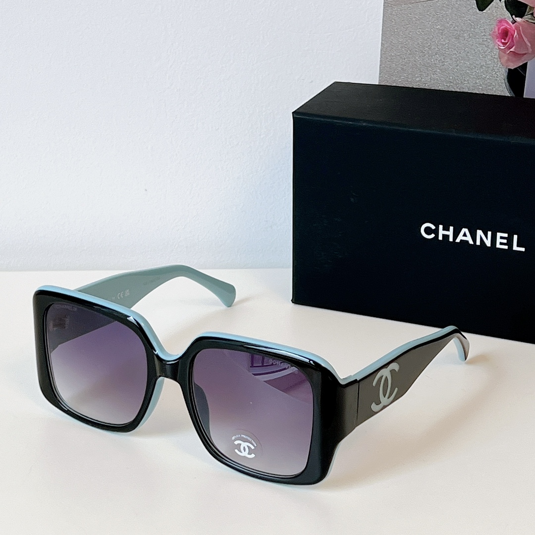 Chanel Sunglass