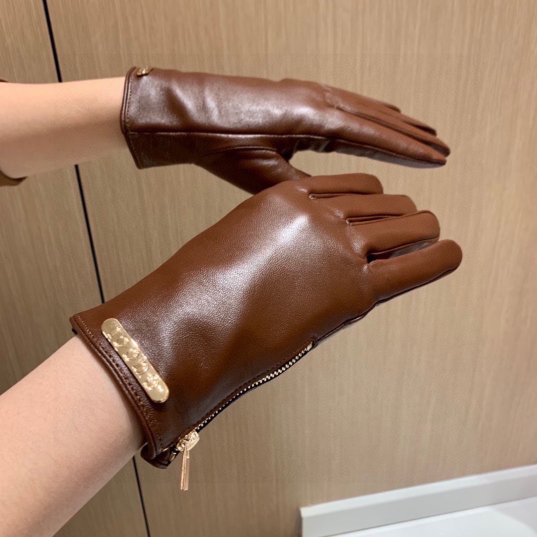 Gucci Gloves