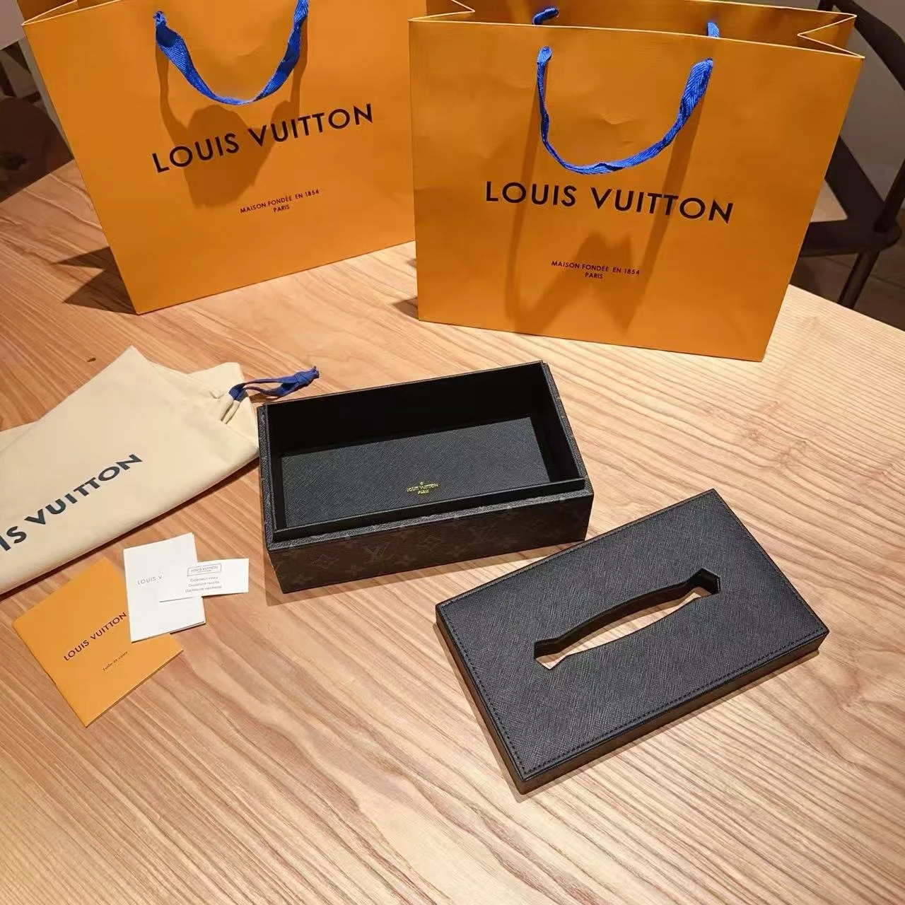 LV Tissue Box