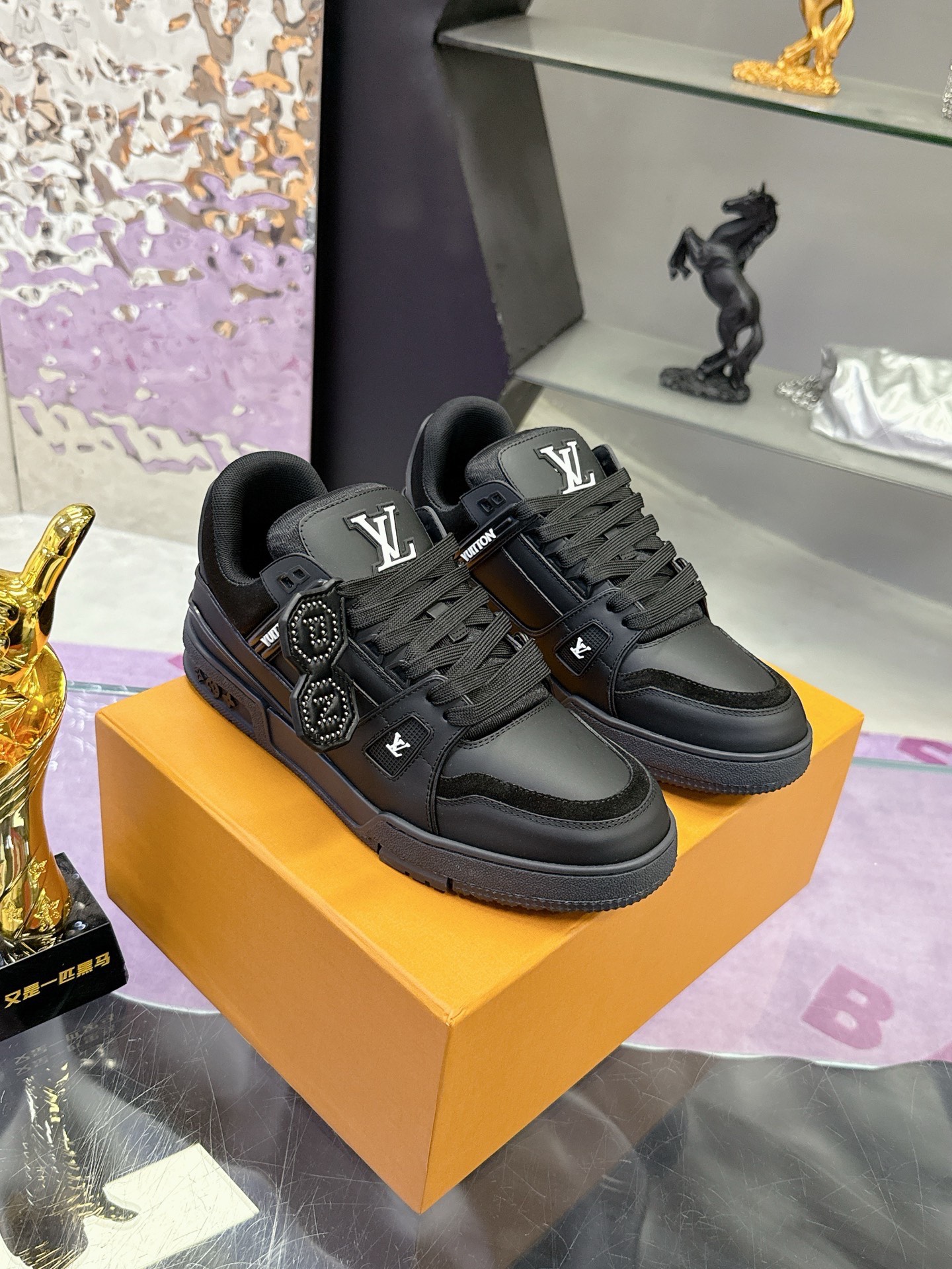 Louis Vuitton Trainer shoe