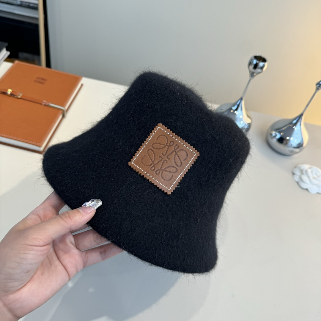 Loewe Bucket Hat