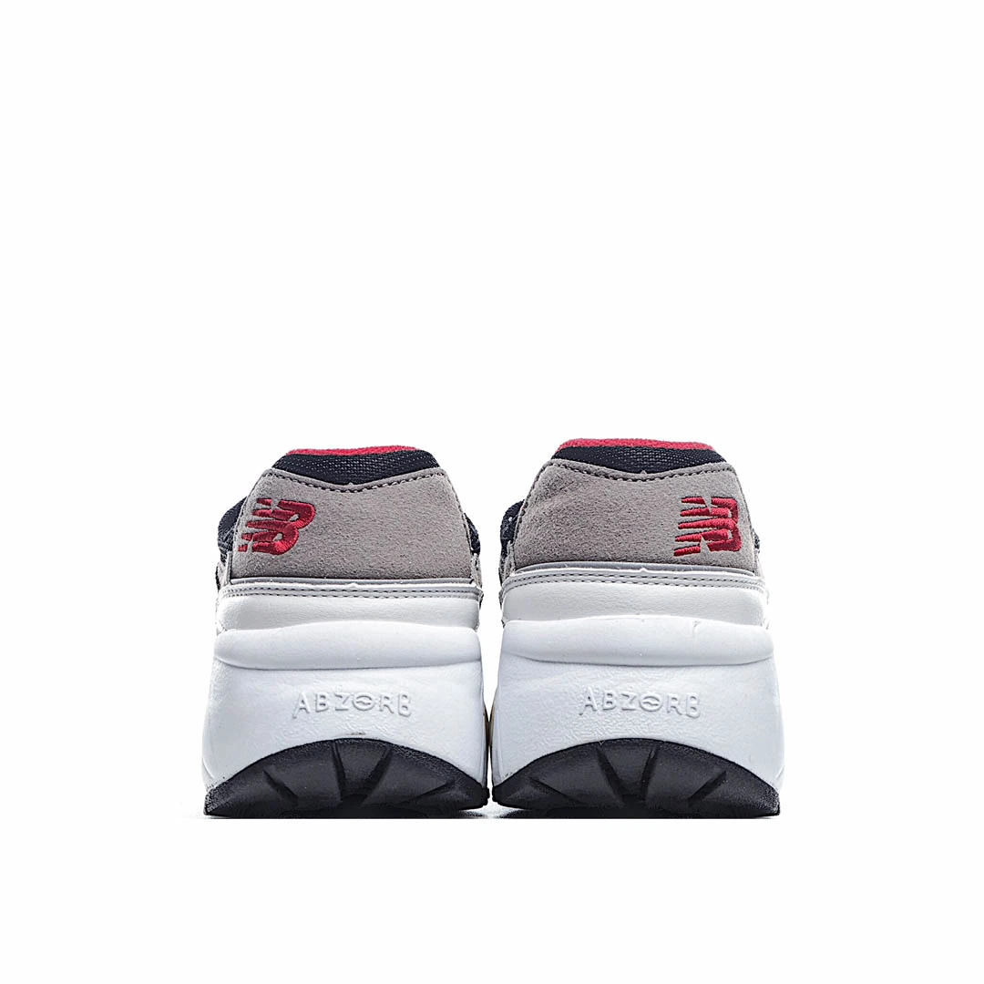 New Balance Casual Sneakers