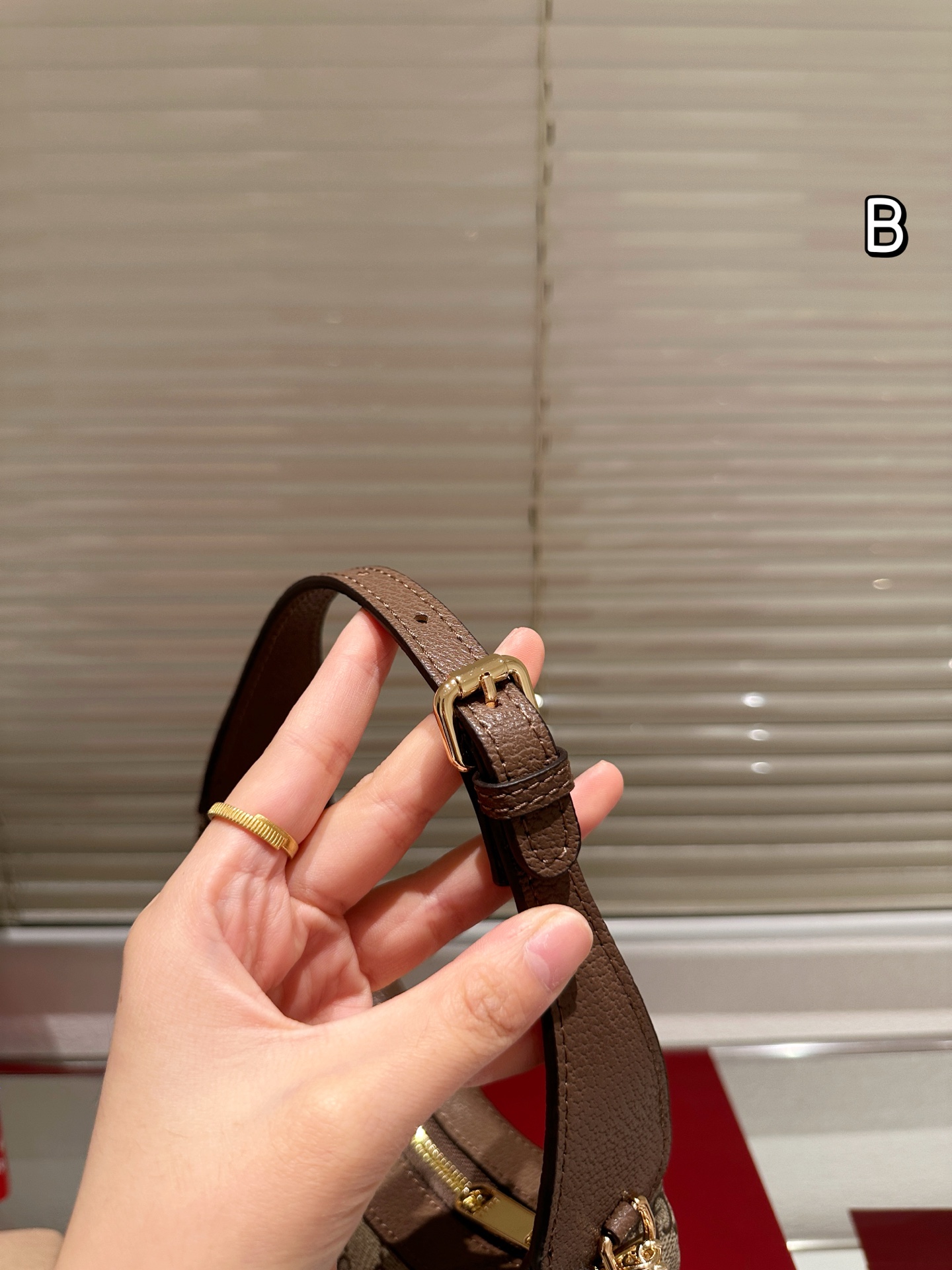 GG Marmont Handle Bag