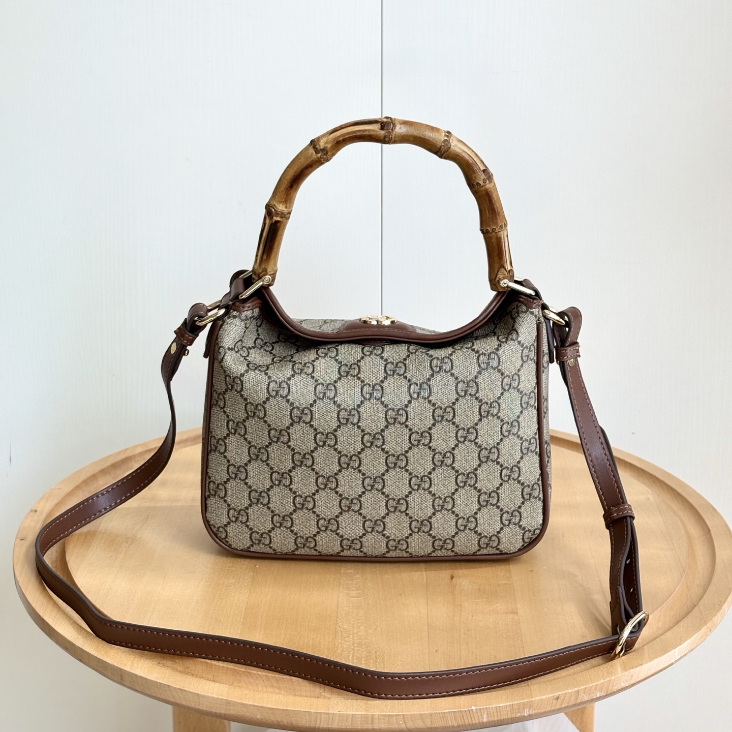 Gucci Diana