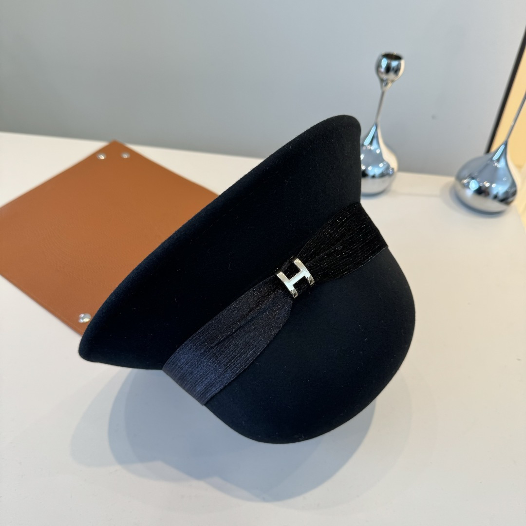 Hermes Bucket Hat
