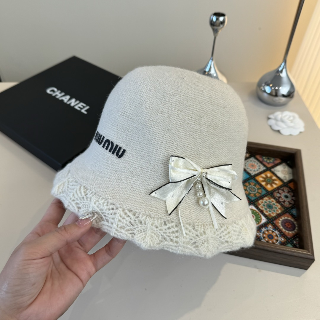 Miumiu Bucket Hat