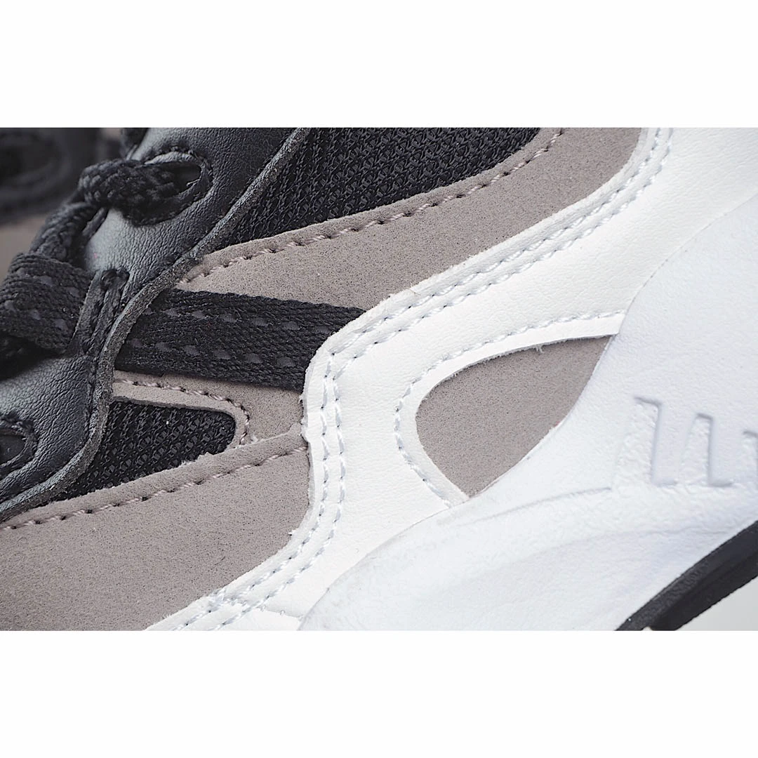 New Balance Casual Sneakers