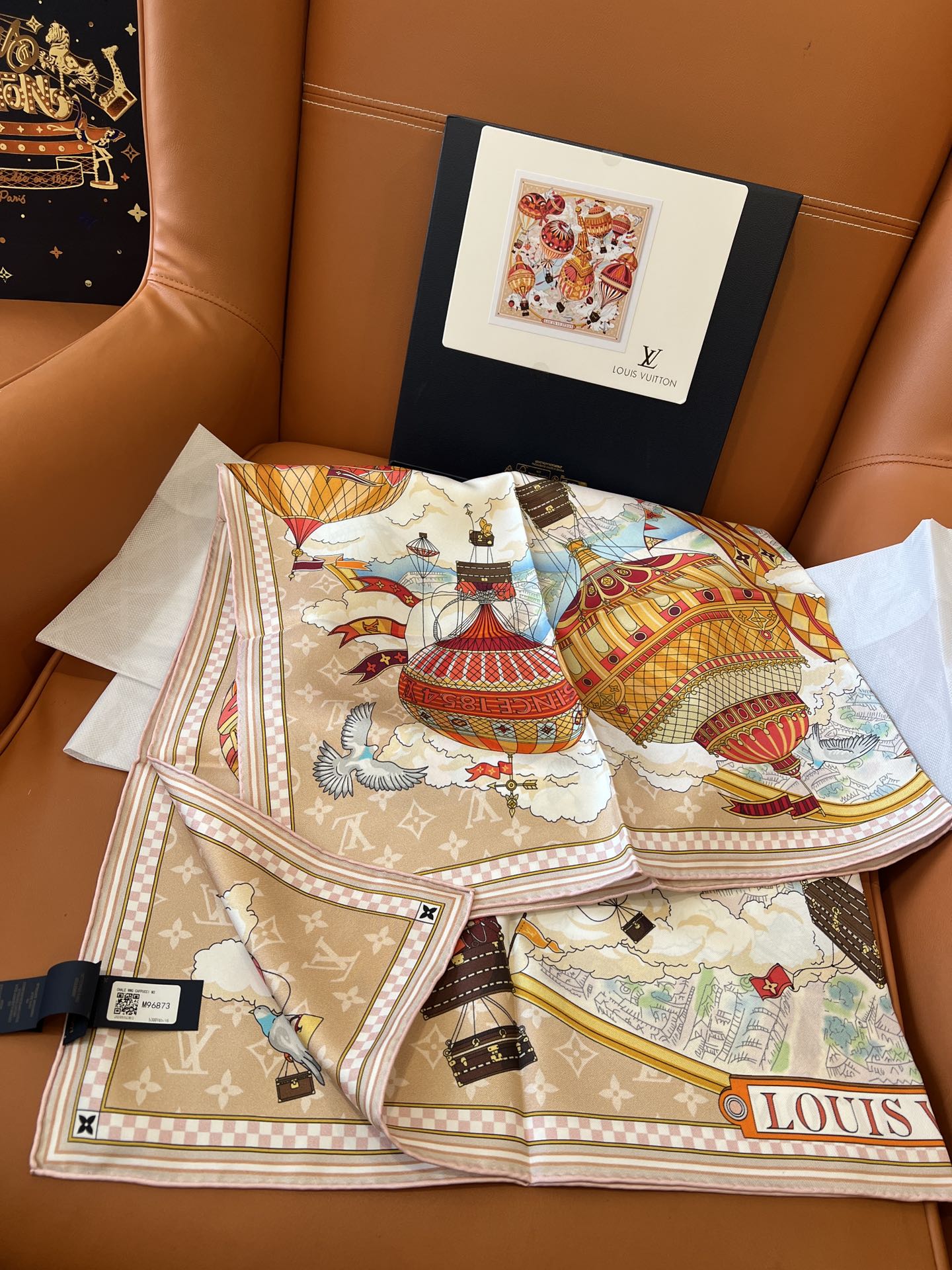 Louis Vuitton Scarves