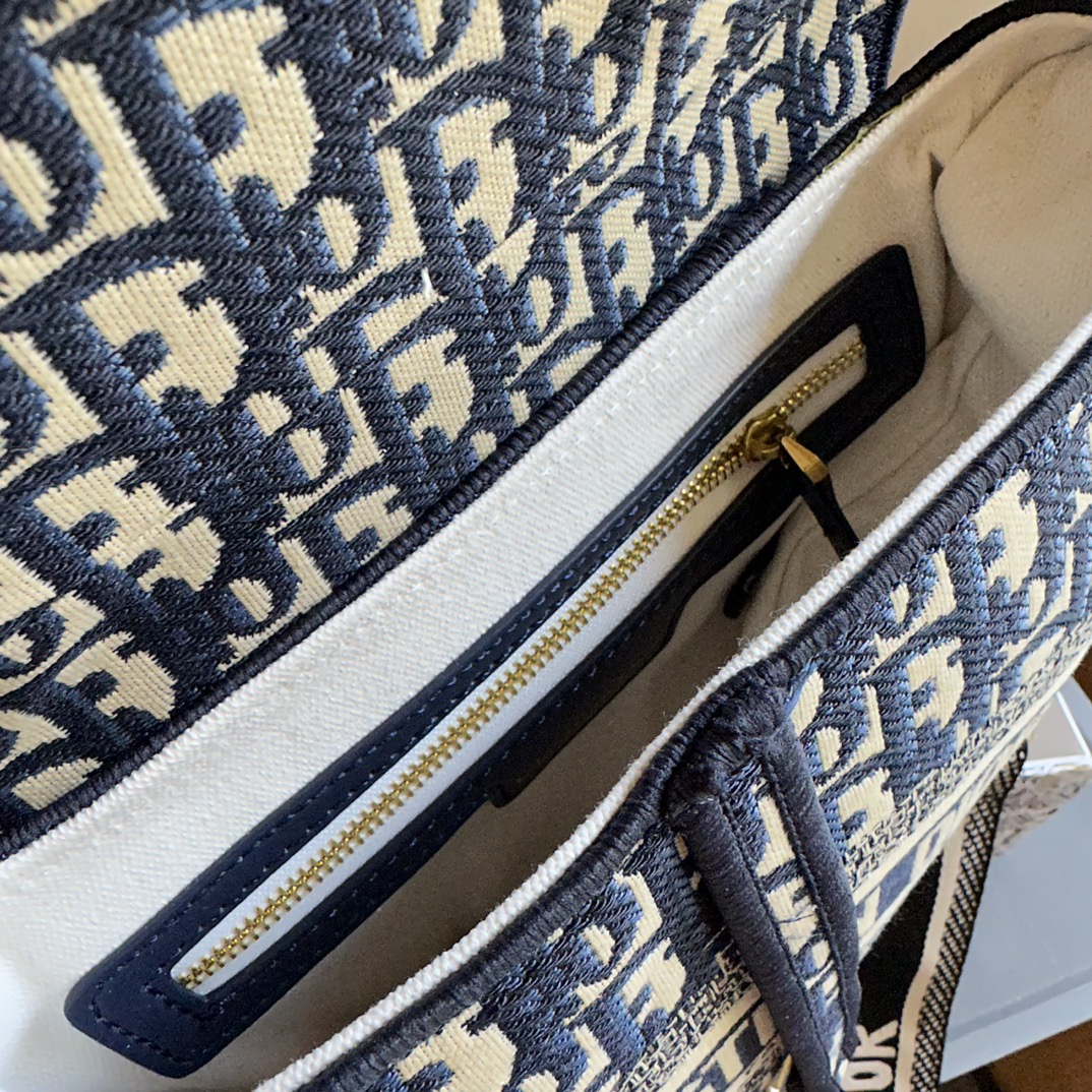 Dior Saddle Baby